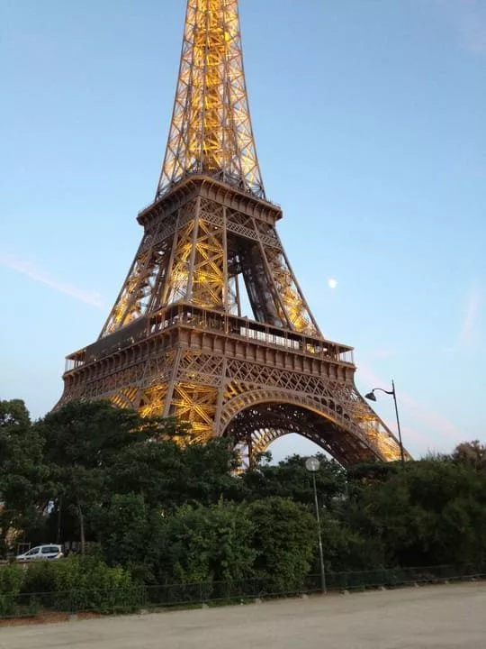 Dama ferro - Torre Eiffel - Paris Roteiro Europa 15 dias